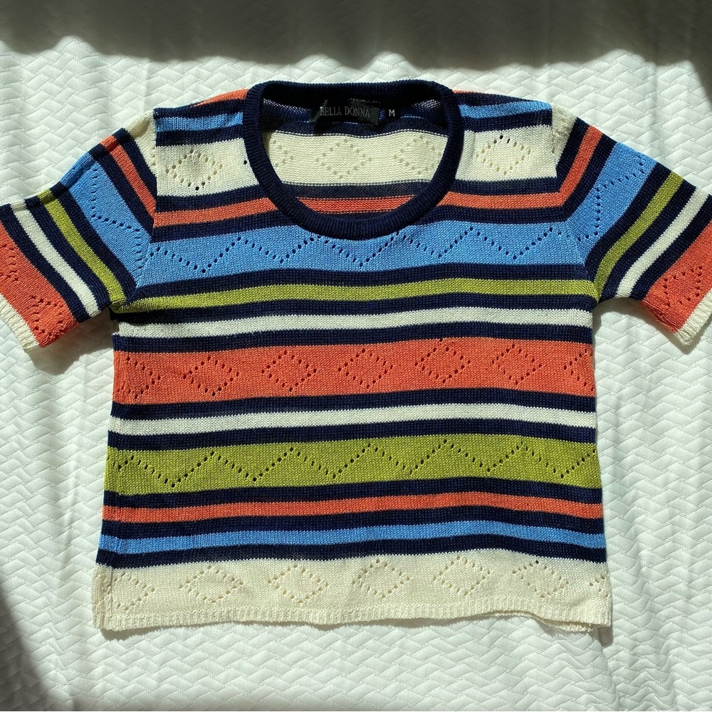 Belladonna Cropped short Sleeve Sweater knitted Vintage Top. Size S, XS
